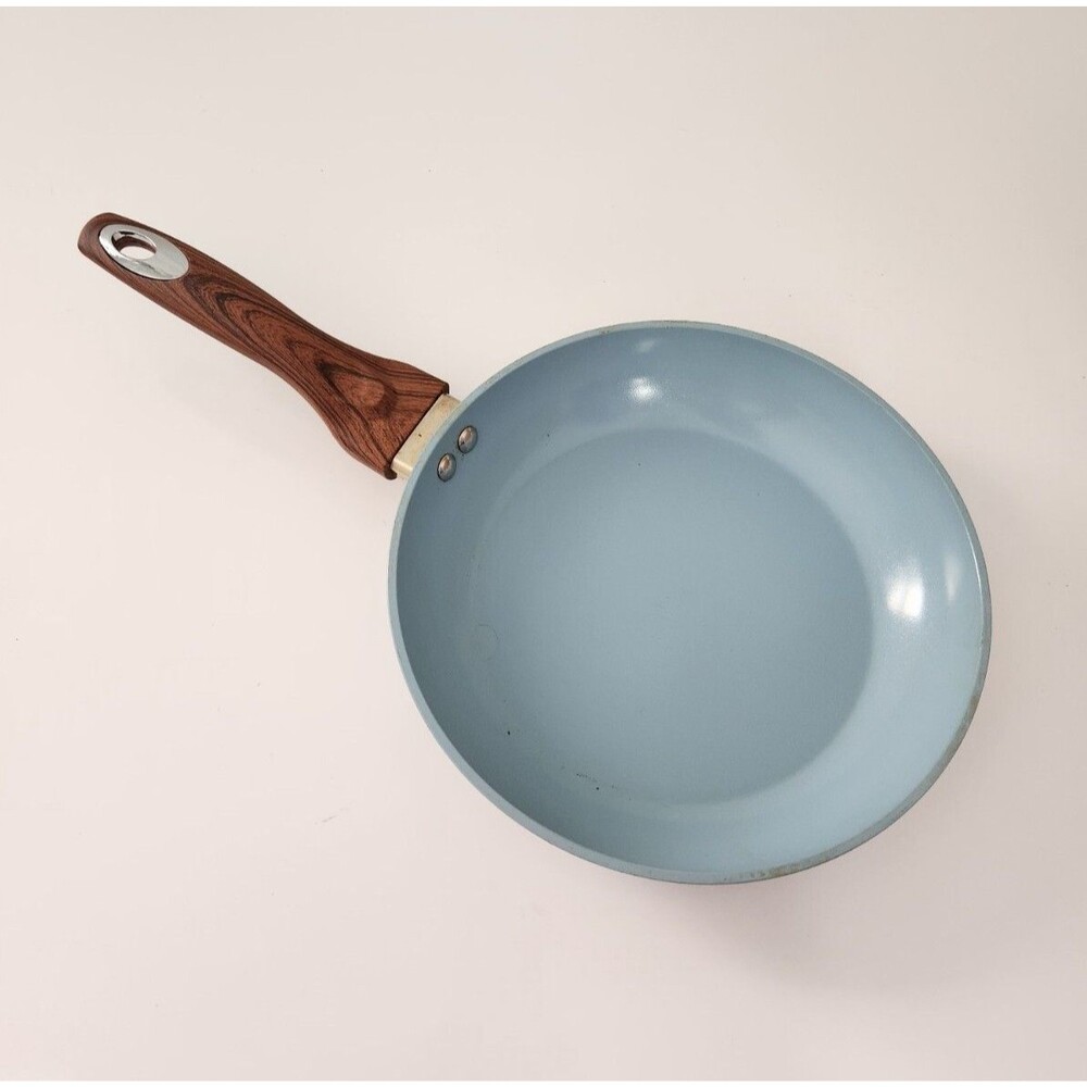 Phantom Chef 9.5"  Blue Fry/Skillet/Saute Pan Aluminum Nonstick Used